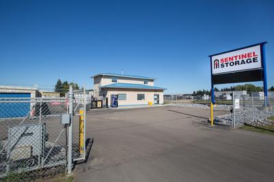 Sentinel Storage - Edmonton Yellowhead Trail
